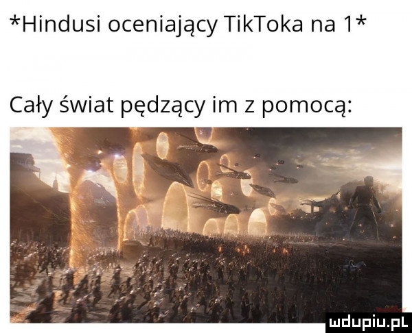 hindusi oceniający tiktoka na   cały świat pędzący im z pomocą