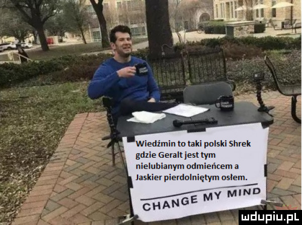 wiedźmin to taki polski shrek gum geralt jasnym nleluhiznym od eń eu a jaskier pierdolniętym os-em