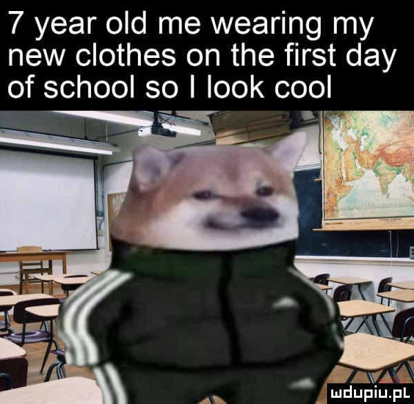 year ocd me wearing my naw clothes on tee fiest dcy of scholl so i look cool