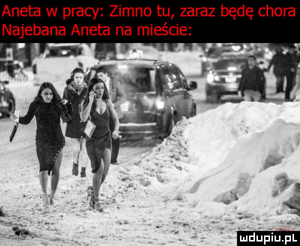 aneta w pracy zimno tu zaraz będę chora najebana aneta na mieście