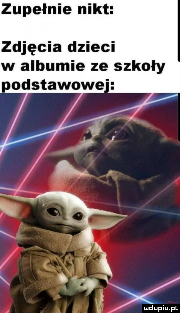 zupełnie nikt zdjęcia dzieci w albumie ze szkoły