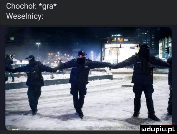 chochoł gra weselnicy