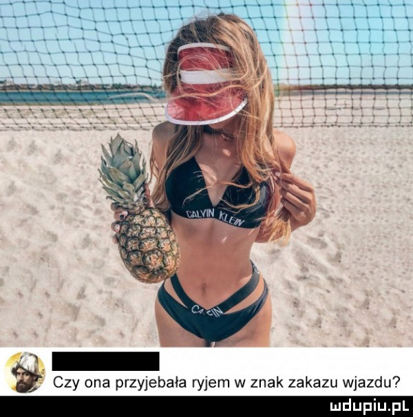 czy ona przyjebała ryjem w znak zakazu wjazdu