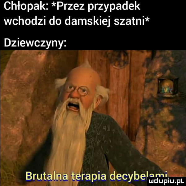 chłopak przez przypadek wchodzi do damskiej szatni dziewczyny brutalna. terapia decybęiagngim