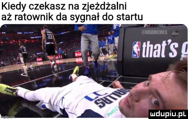 kiedy czekasz na zjeżdżalni aż ratownik da sygnał doistanu