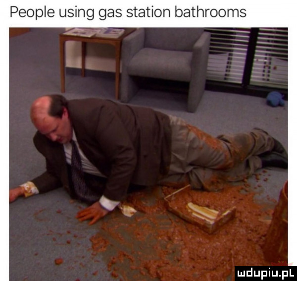 people using gas stadion bathrooms