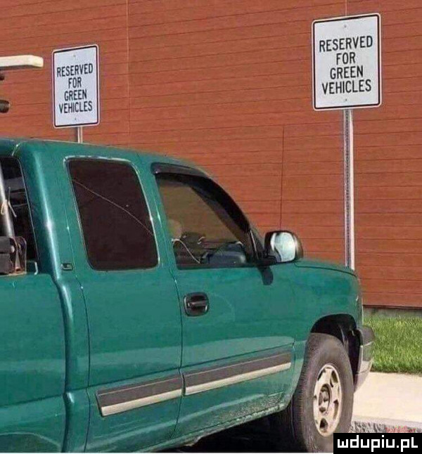 reserved for green vehicles mmm ma cm vemelis