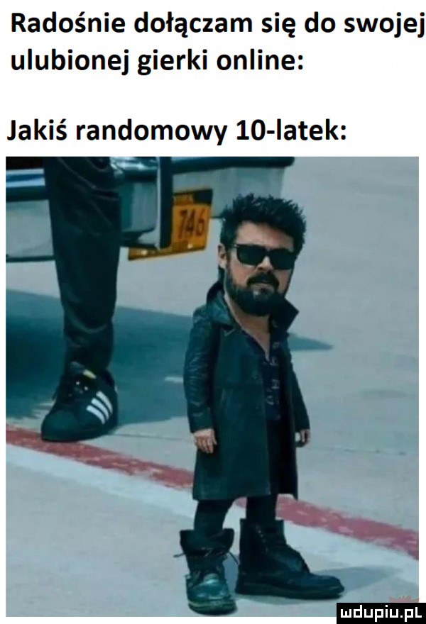 radośnie dołączam się do swojej ulubionej gierki online jakiś randomowy    iatek ludu iu. l