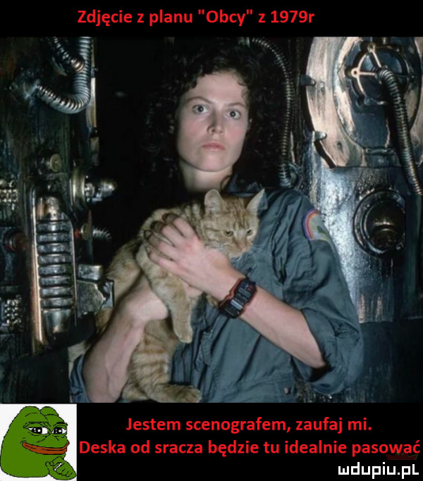 zdjęcie z planu obcy z     r jestem scenografem zaufaj mi. deska od sracza będzie tu idealnie pasować