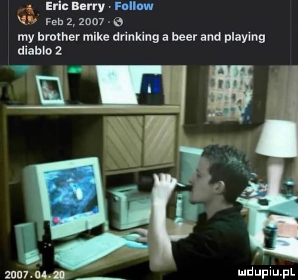 eric berry follw   feb        e my brother mike drinking a bler and plażing diablo   g w