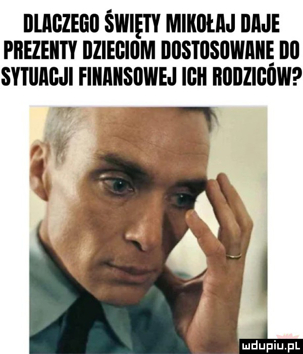 oliiozeoo święty mikołaj obije prezenty ozieoiom oostosoiniine oo sytiiiioji finansowej ian iioozioow v