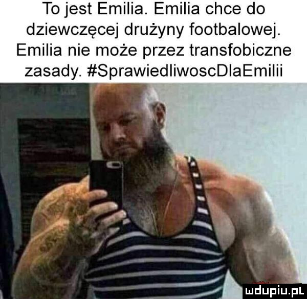 to jest emilia. emilia chce do dziewczęcej drużyny footbalowej. emilia nie może przez transfobiczne zasady. sprawiedliwoscdiaemiiii   j. mduplu pl