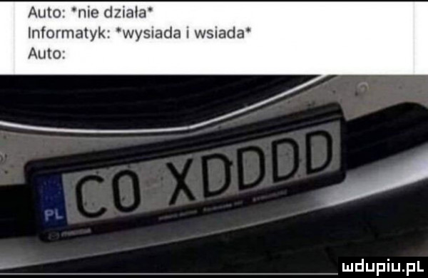 auto nie dziada informatyk wy  ada i wsiada auto