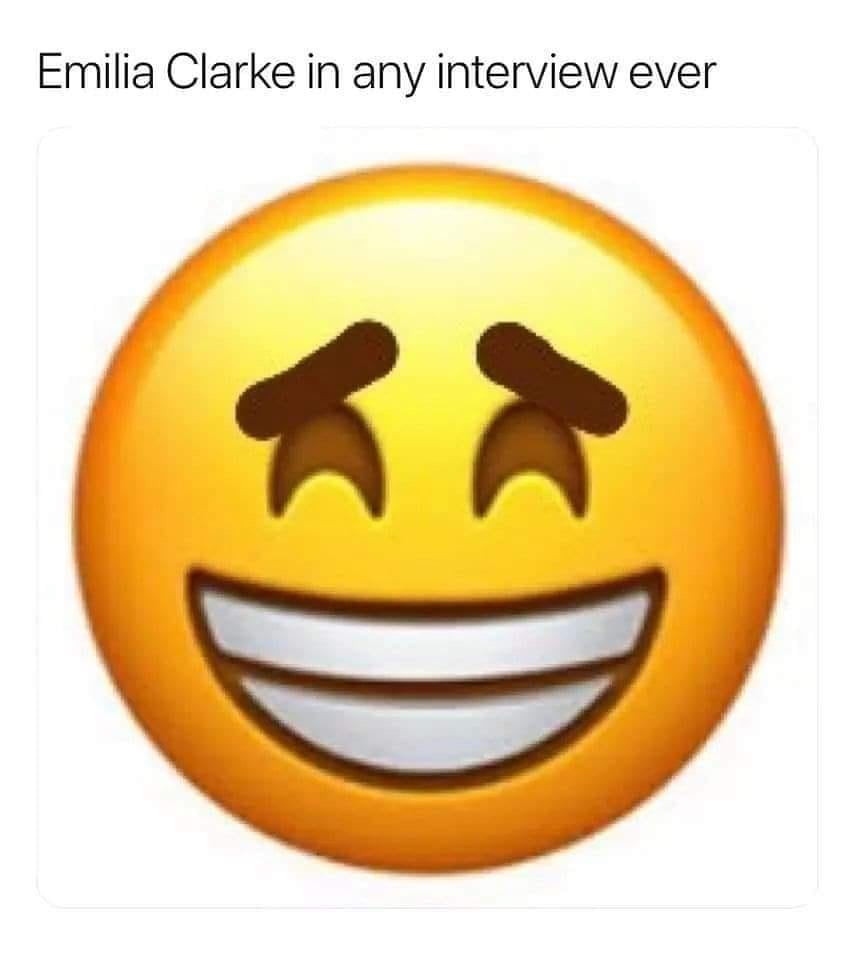 emilia clarke in any interview eger x x k xxę j